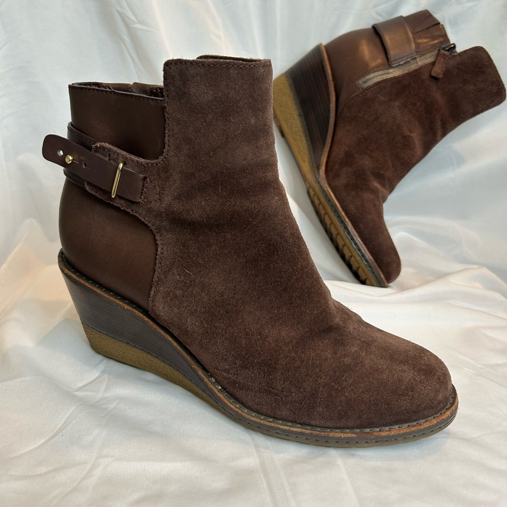 Cole Haan Woman’s 7.5 Brown Suede Ankle Booties Wedge Ankle Boots waterproof